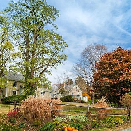 Chesterfield Inn エクステリア 写真